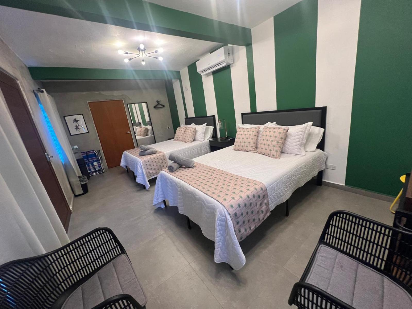 The Surfing Turtle Hotel Luquillo Exterior photo